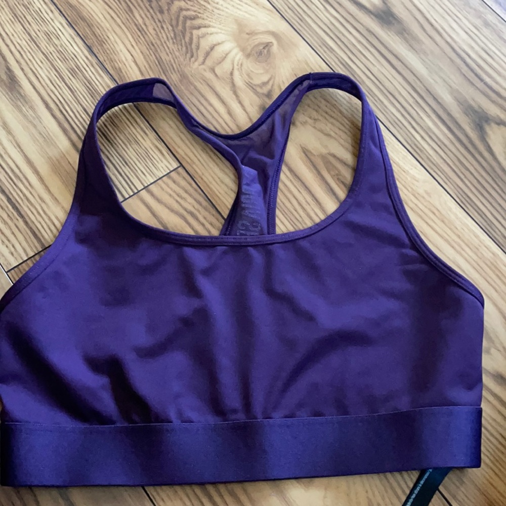 VS sports bra